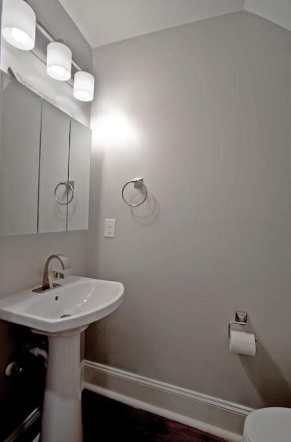 Restored Historic 5 Bedroom 4 And A Half Bath Сasa de vacaciones *